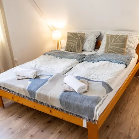 Frizzante Vendeghaz Apartmán *