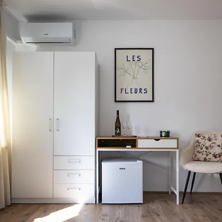 Frizzante Vendeghaz Apartmán