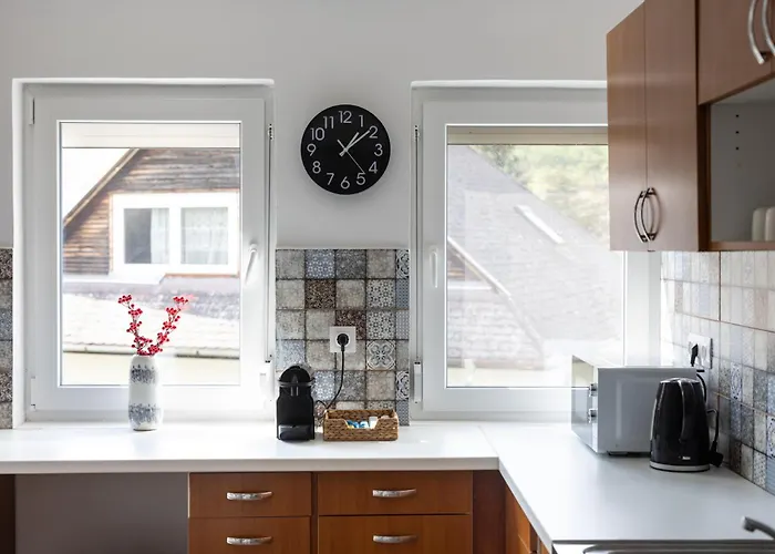 아파트 Frizzante Vendeghaz 바다초니토마이