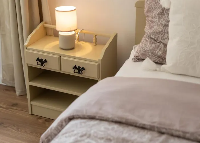 Frizzante Vendeghaz 아파트 *