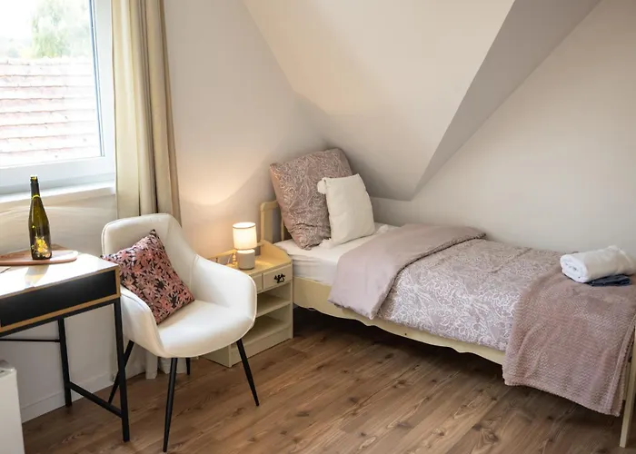 Frizzante Vendeghaz דירה *